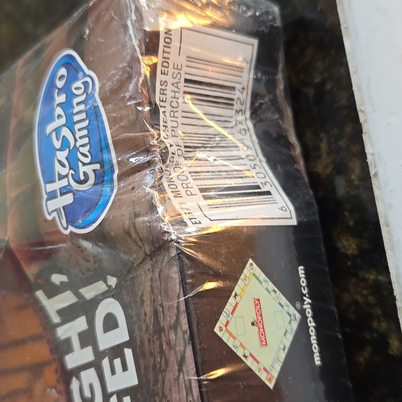 A brand new never opened monopoly. Cheater's edition with cuffs - Picture 3 of 5